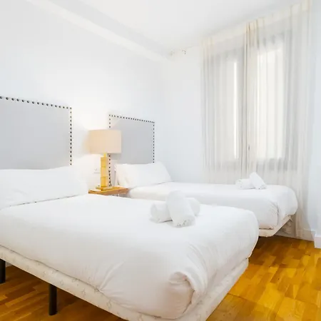 3 Bedrooms 2 Bathrooms Furnished - Triana - Great Apartment - Mintystay Seville Exterior photo