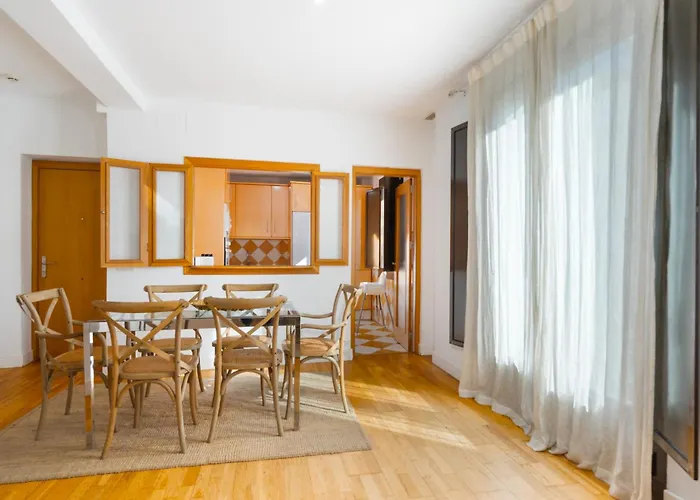 3 Bedrooms 2 Bathrooms Furnished - Triana - Great Apartment - Mintystay