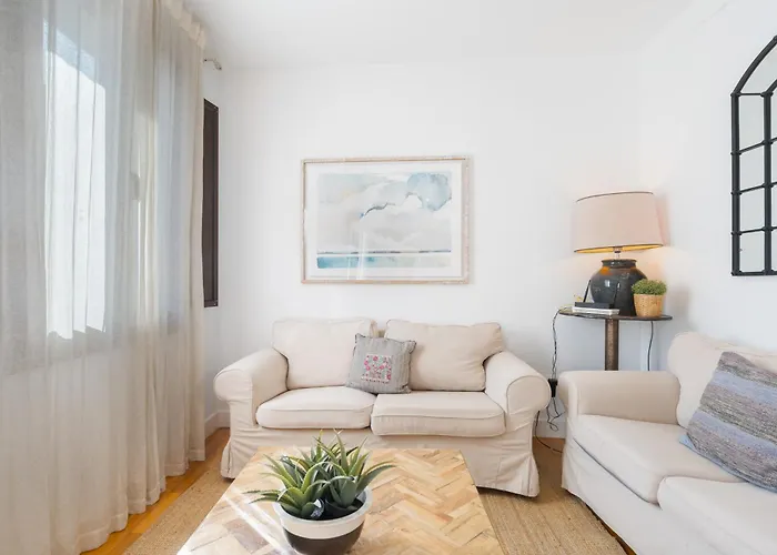3 Bedrooms 2 Bathrooms Furnished - Triana - Great Apartment - Mintystay