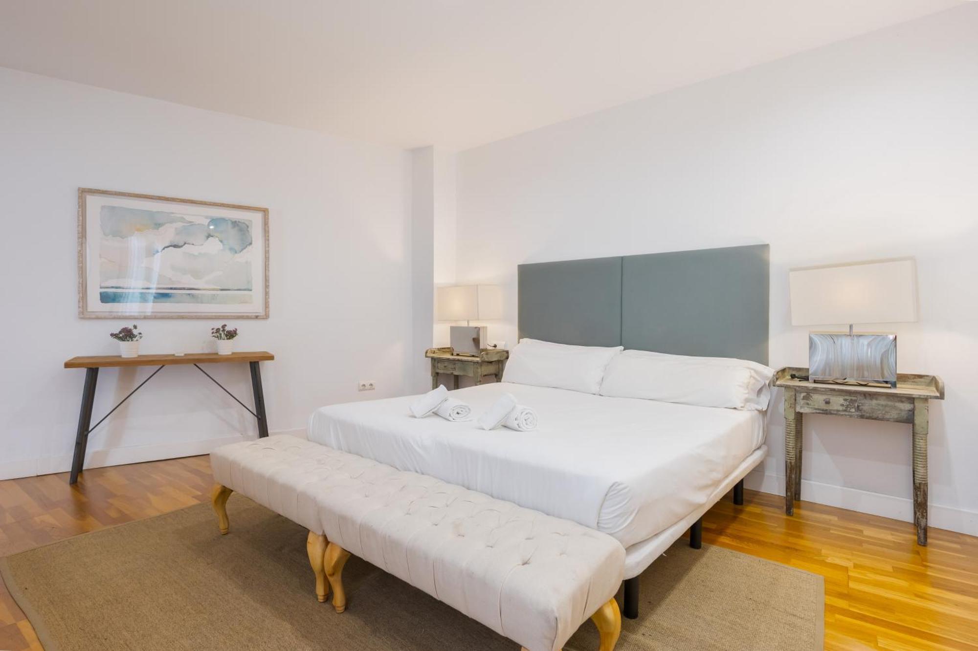 Appartement 3 Bedrooms 2 Bathrooms Furnished - Triana - Great - Mintystay Sevilla
